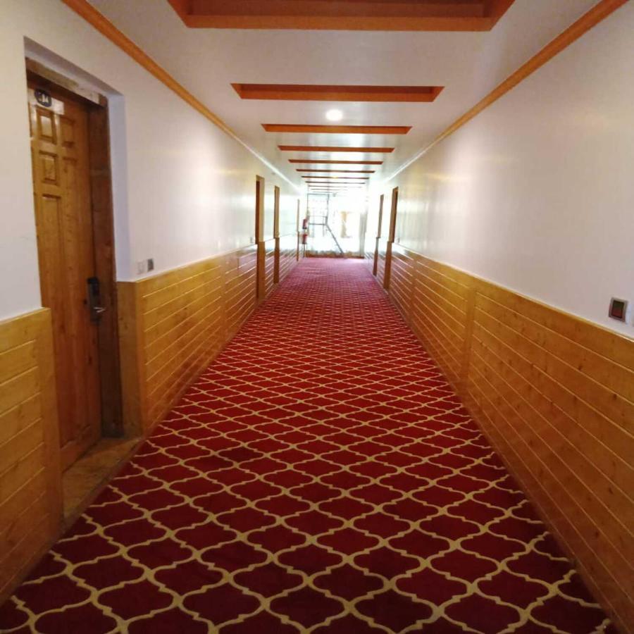 Hotel Sheen Srīnagar Exterior foto
